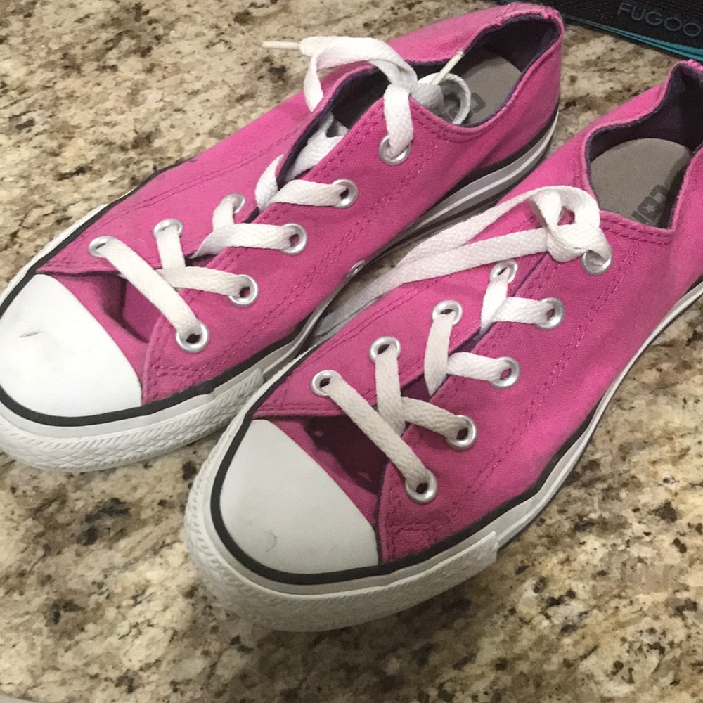 Converse Size 6